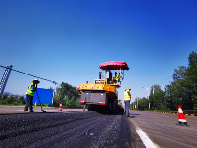 2020年韓城市干線(xiàn)公路養(yǎng)護(hù)大中修工程全面啟動(dòng) 路橋附屬工程建筑勞務(wù)分包同步實(shí)施